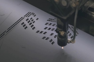 Corte e gravação a laser em papel e papelão