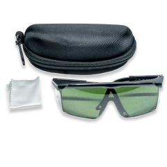 Protective glasses with a case quantity x1